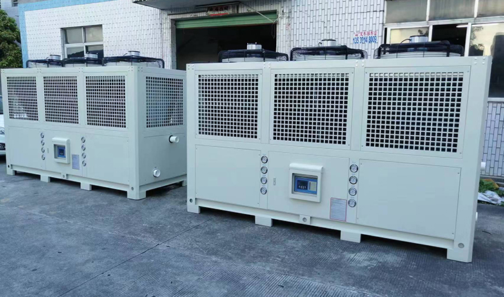 Air-cooled box type industrial chiller